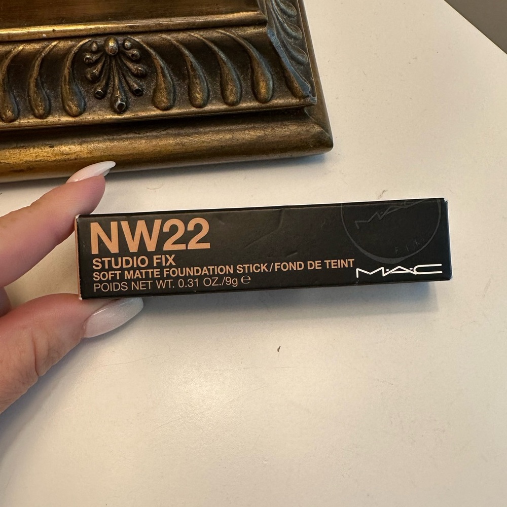 MAC Cosmetics Studio Fix Foundation Stick NW22